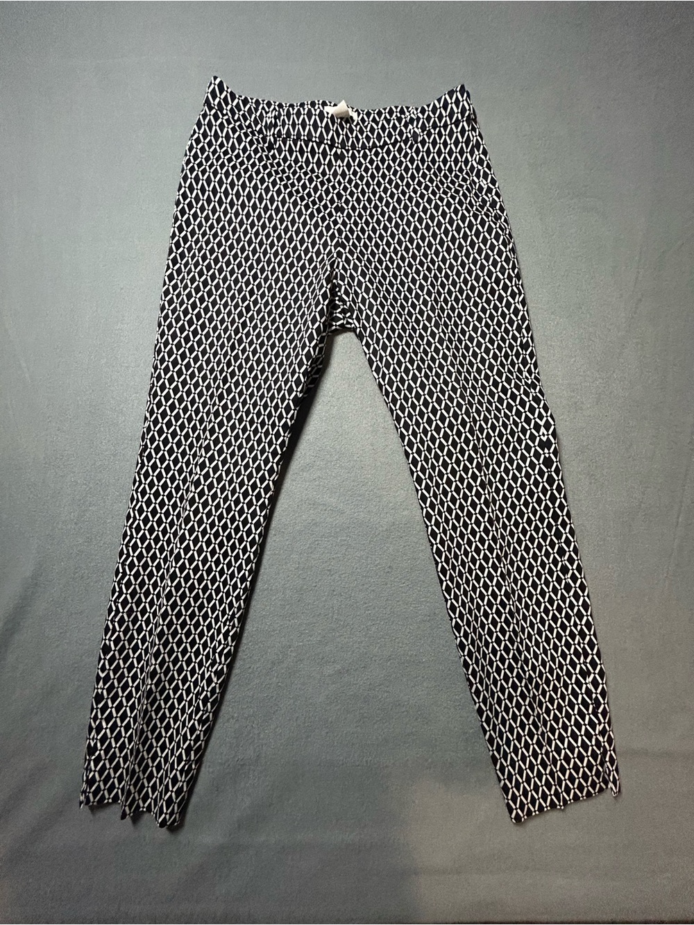 Women’s H&M Black & White Geometric Print Pants Size 8